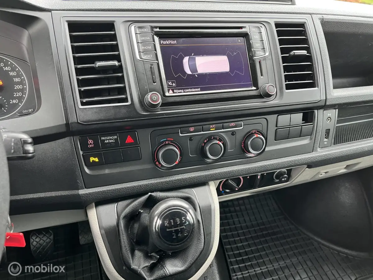2.0 TSI Benzine + Airco | Navigatie