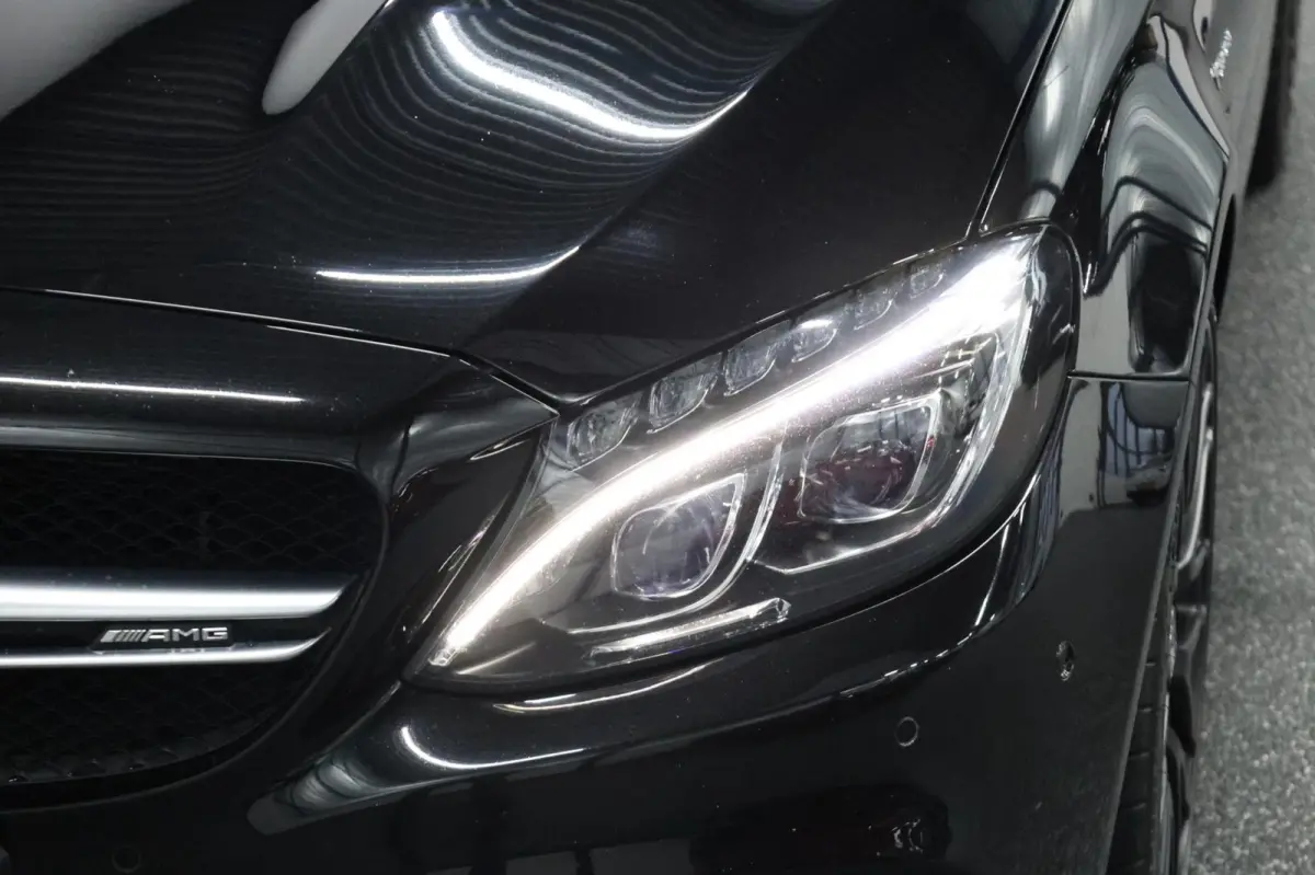 AMG 63 S 510+PK LED/SFEER/HUD/PANO/LEDER+S.VERWARMING+MEMORY/19" LMV/CAM/ACC/ECC/12 MDN GARANTIE!