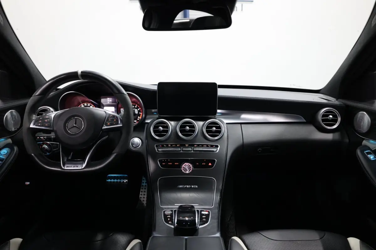 AMG 63 S 510+PK LED/SFEER/HUD/PANO/LEDER+S.VERWARMING+MEMORY/19" LMV/CAM/ACC/ECC/12 MDN GARANTIE!