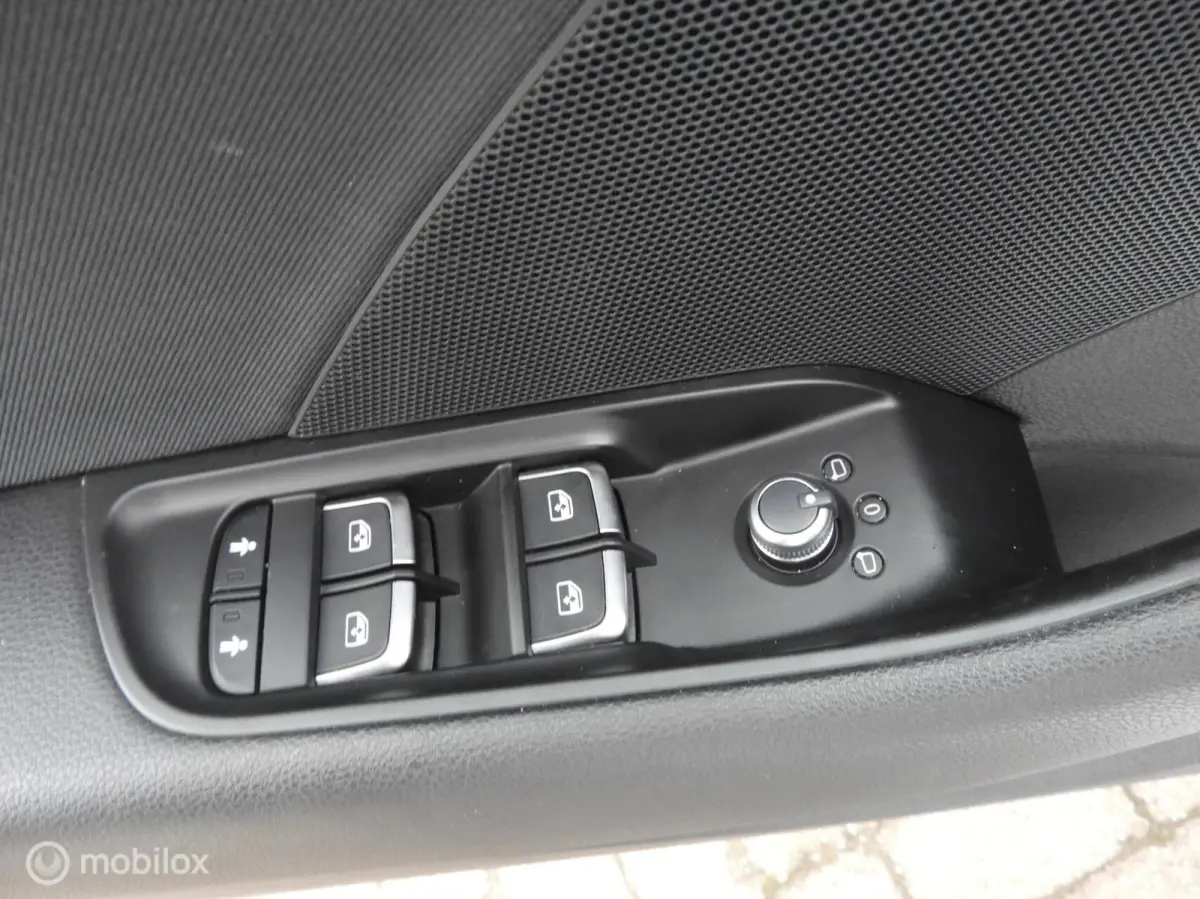 1.4 TFSI S-Line , Xenon , Sportstoelen