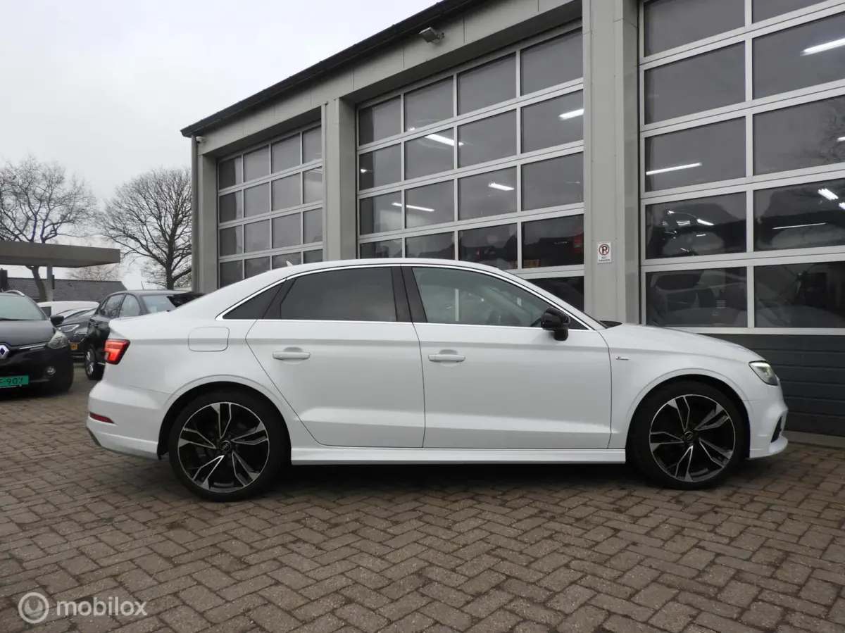 1.4 TFSI S-Line , Xenon , Sportstoelen