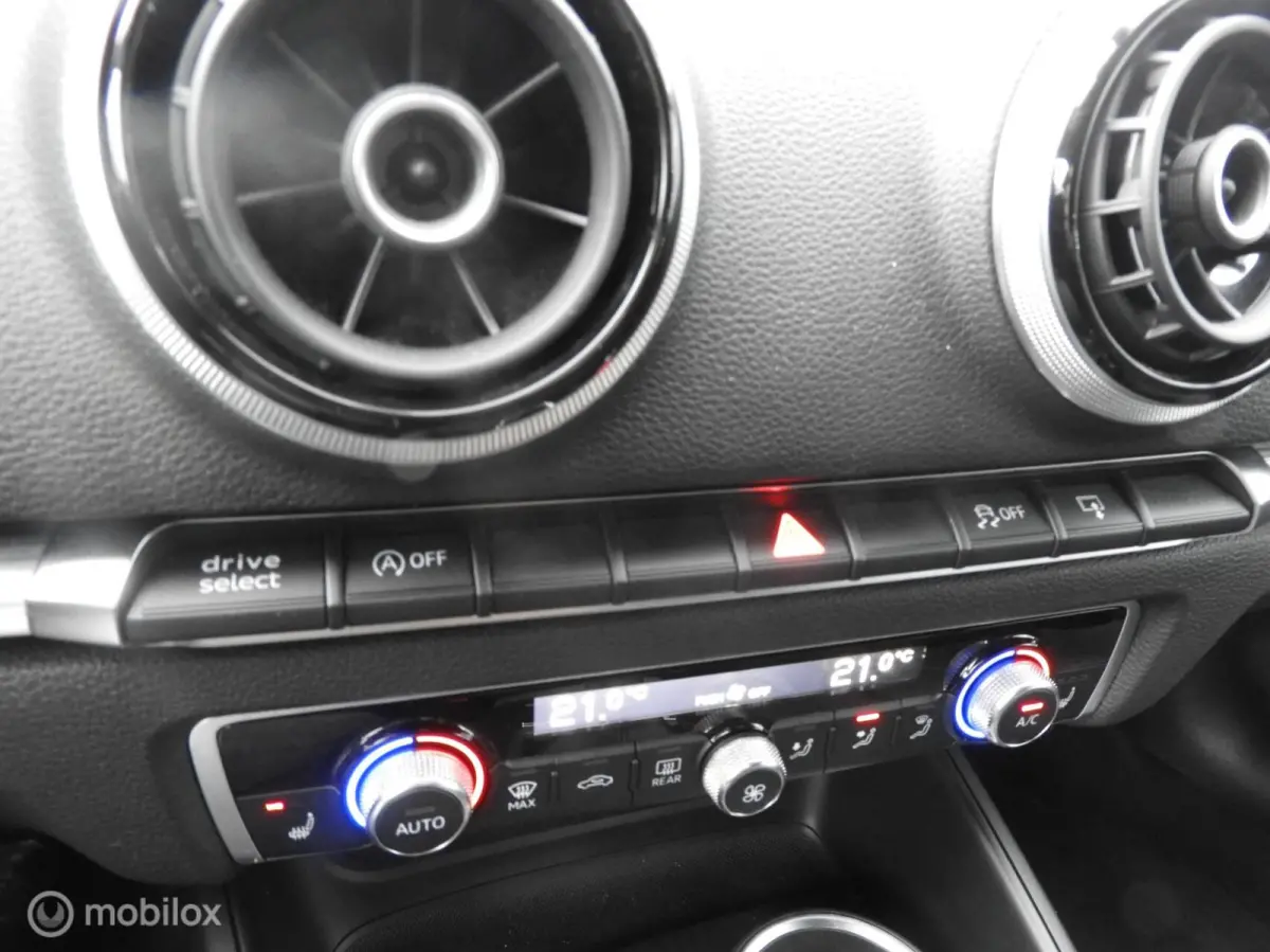 1.4 TFSI S-Line , Xenon , Sportstoelen