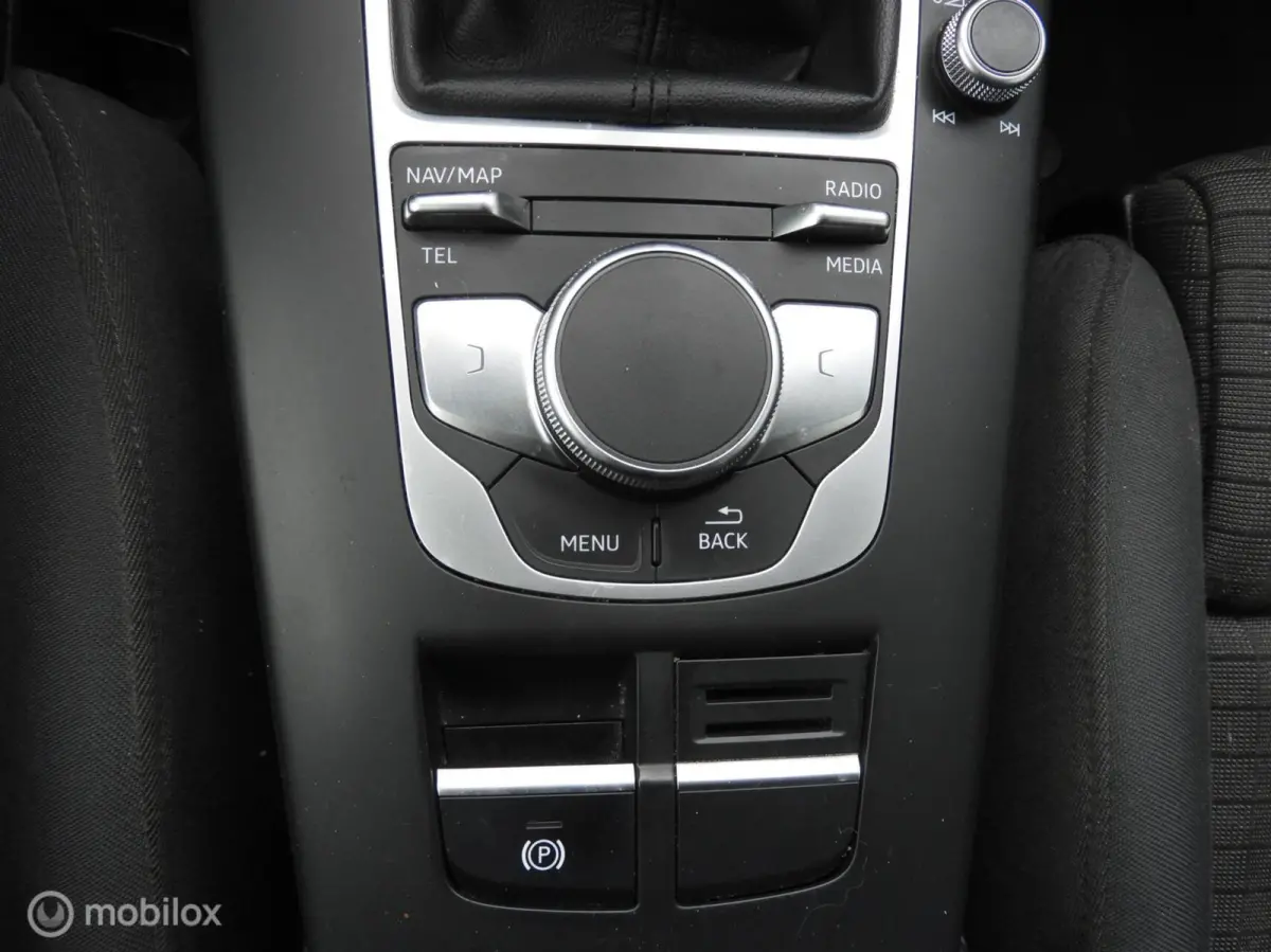1.4 TFSI S-Line , Xenon , Sportstoelen