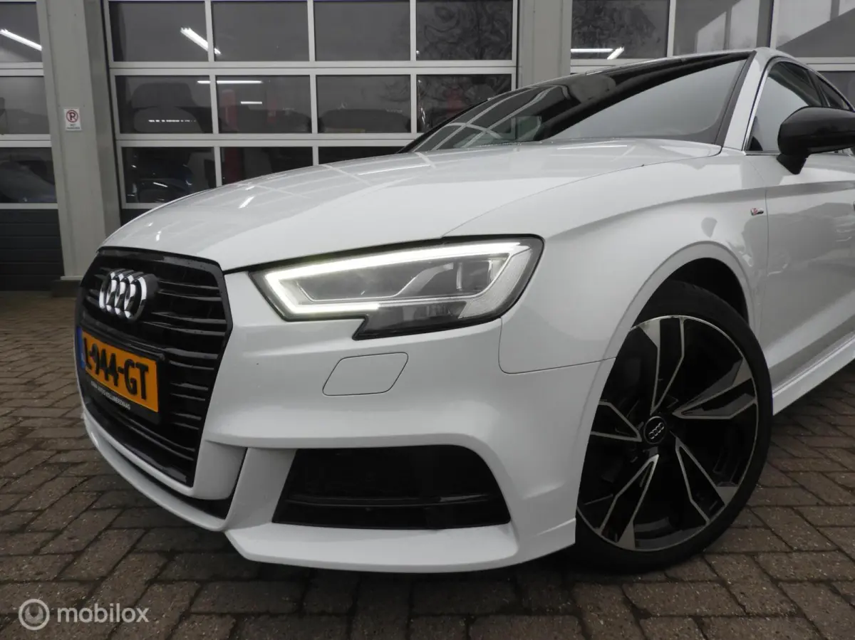 1.4 TFSI S-Line , Xenon , Sportstoelen