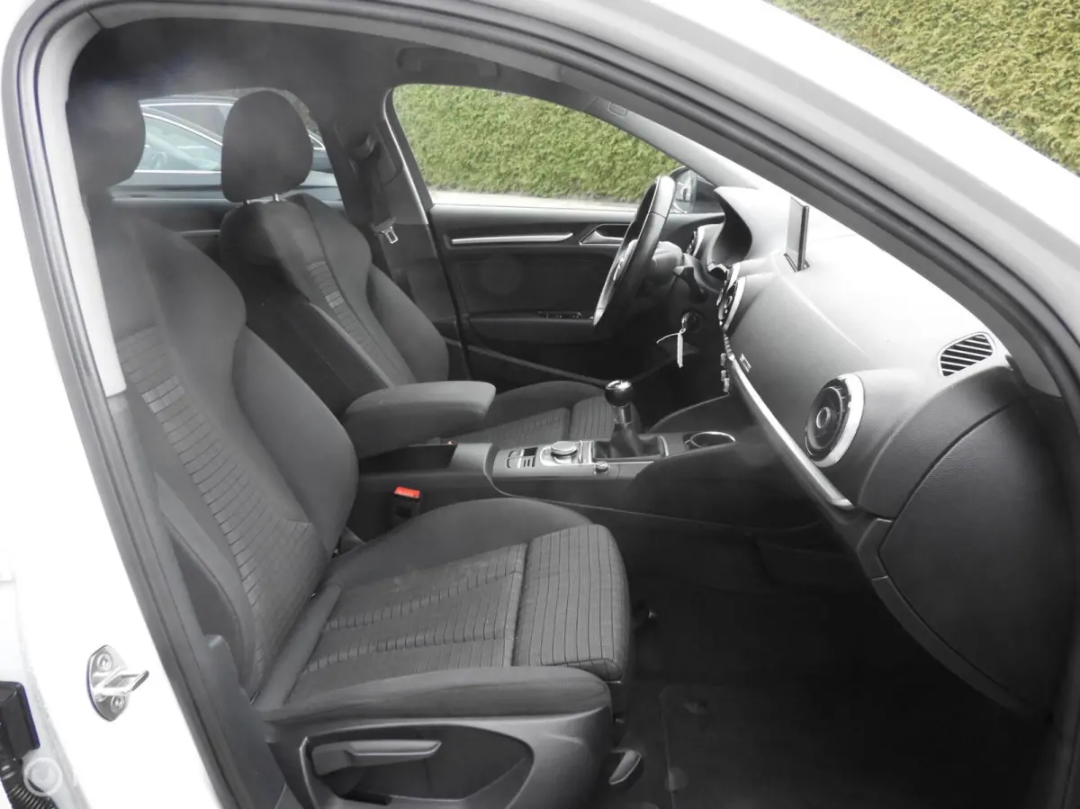 1.4 TFSI S-Line , Xenon , Sportstoelen