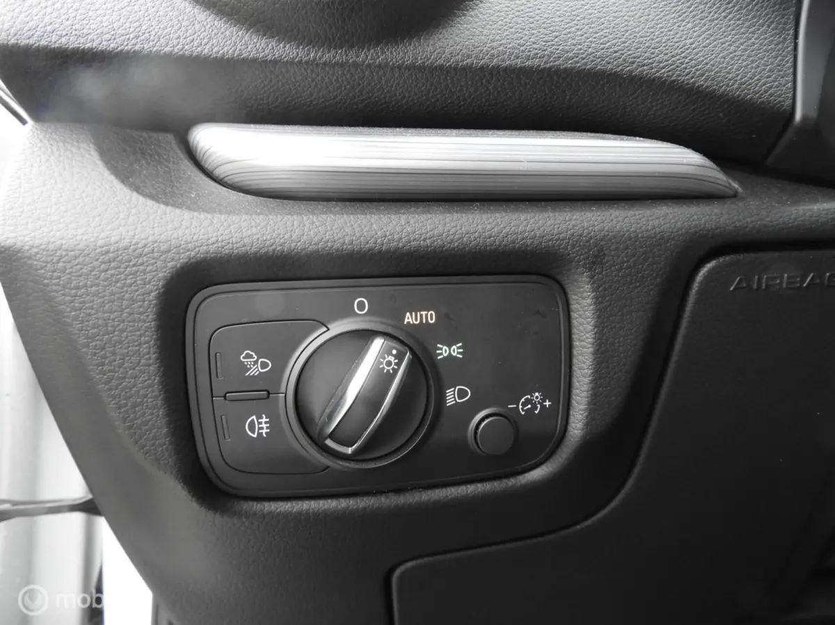 1.4 TFSI S-Line , Xenon , Sportstoelen