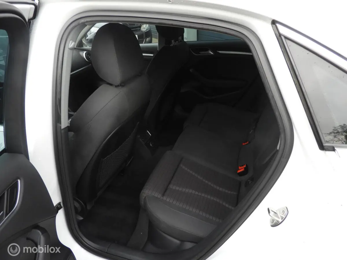 1.4 TFSI S-Line , Xenon , Sportstoelen