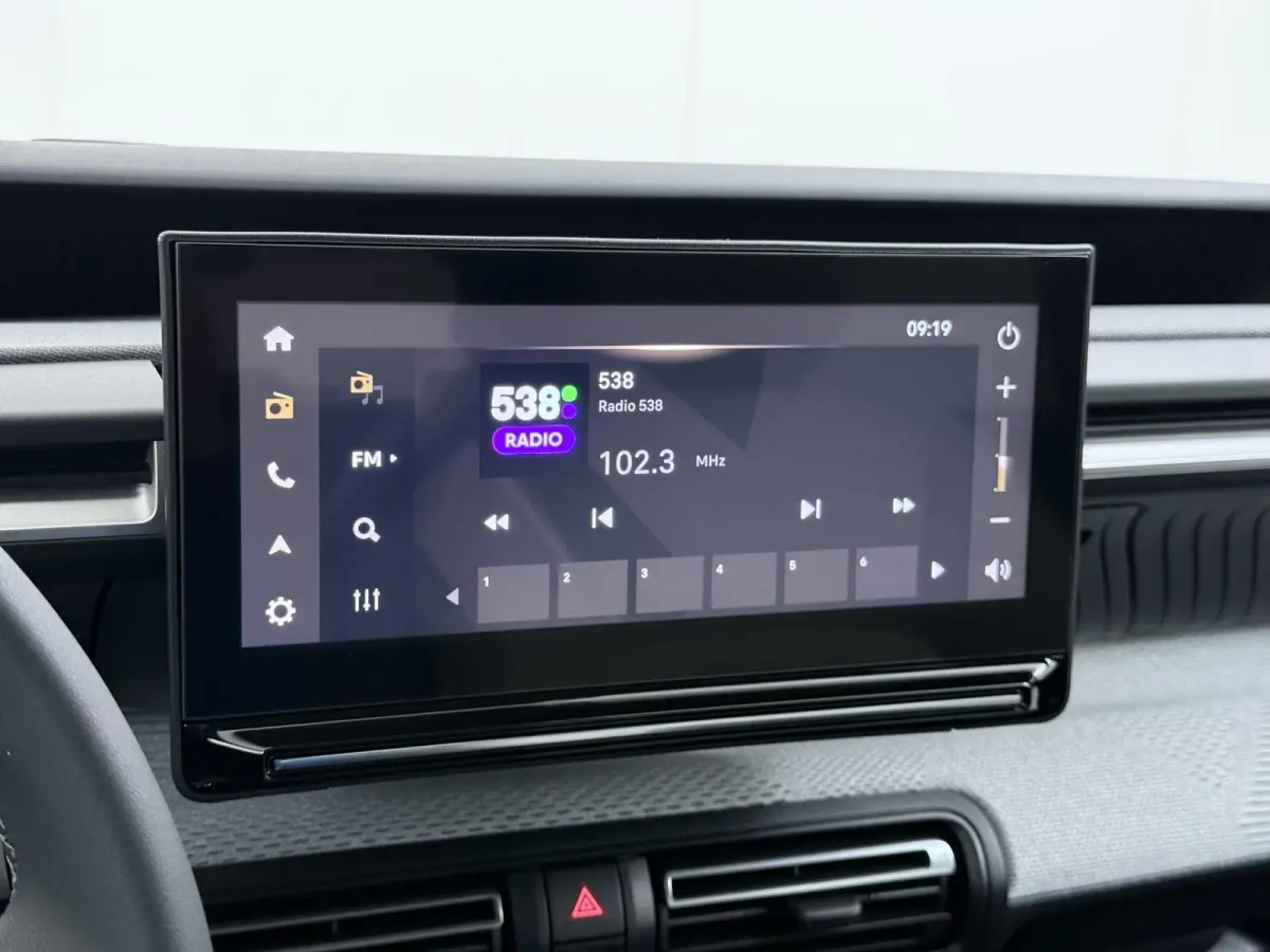 1.2 Hybrid 145pk Max Automaat | VOORRAAD DEAL! | Navigatie | Camera achter | Lichtmetalen velgen | Apple Carplay draadloos | Automatische airco