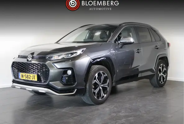 2.5 Plug-in Hybrid Style | Afneembare trekhaak | Stuurverwarming |