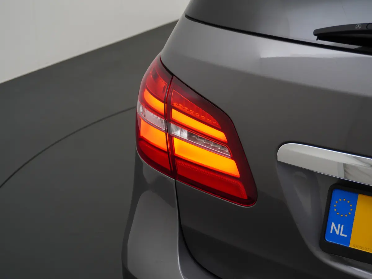 200 Ambition | Trekhaak Carplay Sfeer
