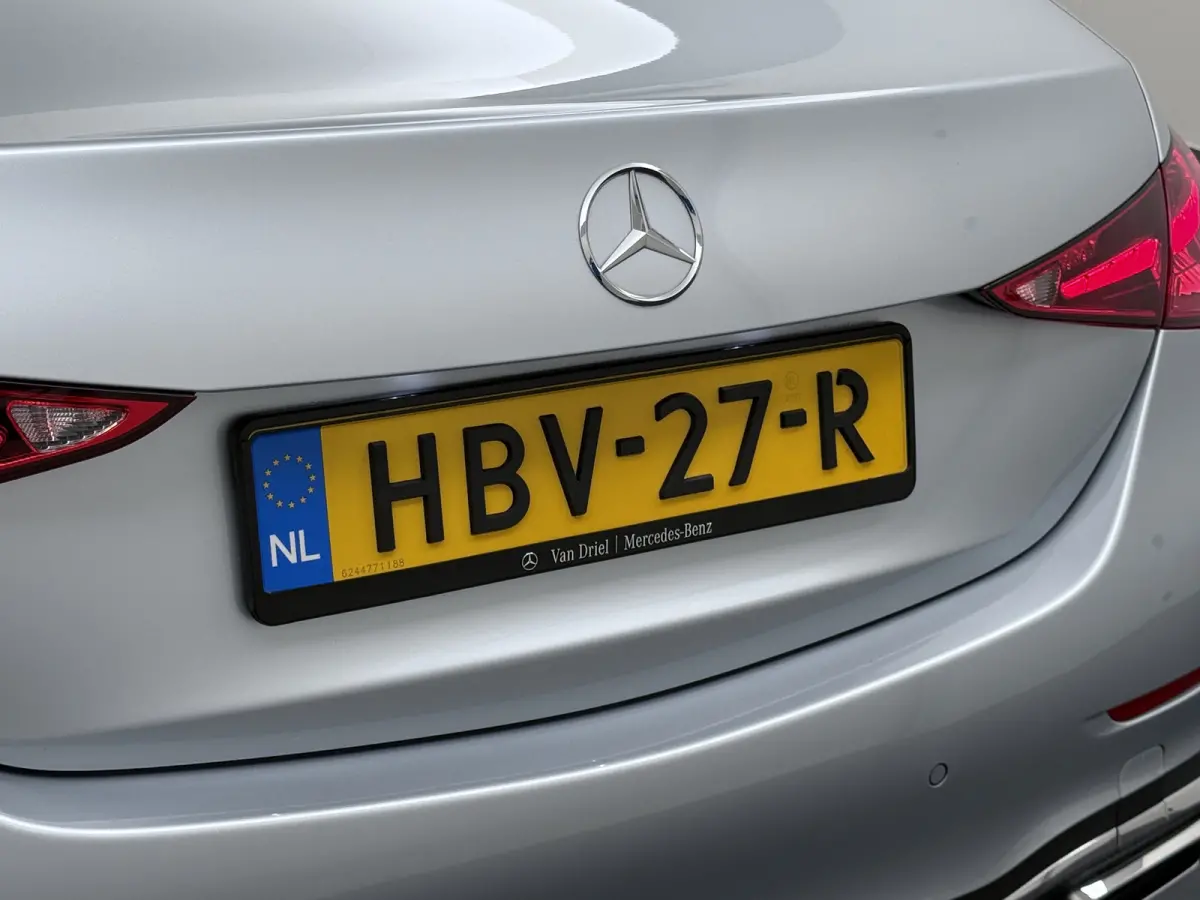 180 AMG Line | Pano Memory Keyless Digital 360 Camera