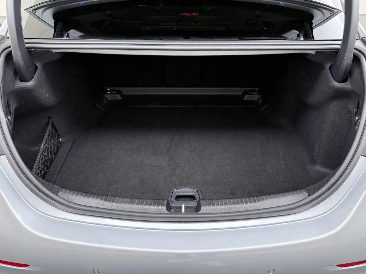 180 AMG Line | Pano Memory Keyless Digital 360 Camera