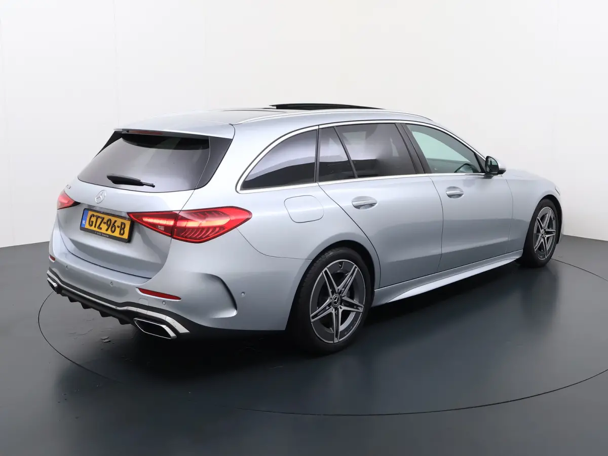 180 AMG Line | Pano Keyless Digital Memory 360 Camera