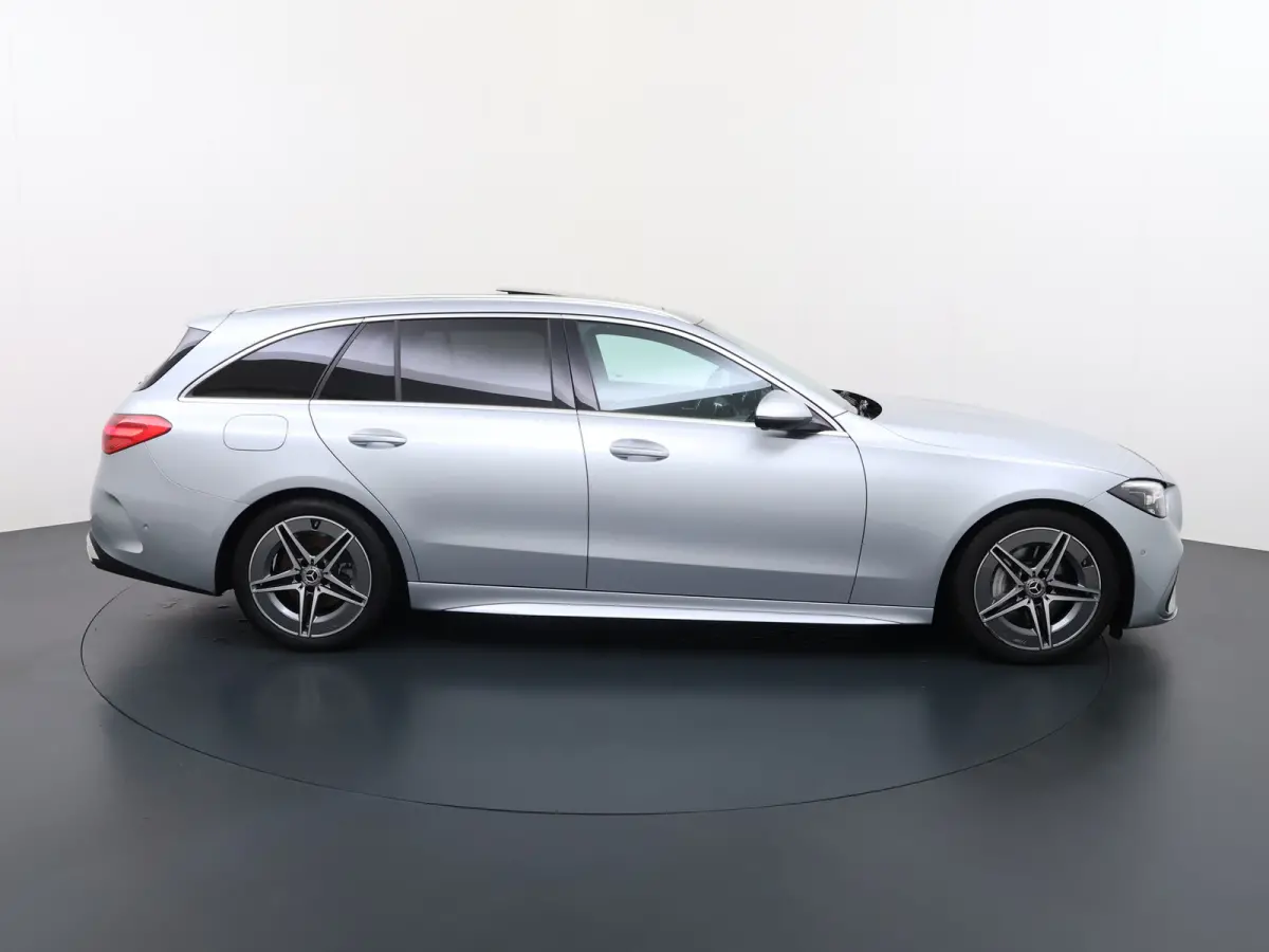 180 AMG Line | Pano Keyless Digital Memory 360 Camera