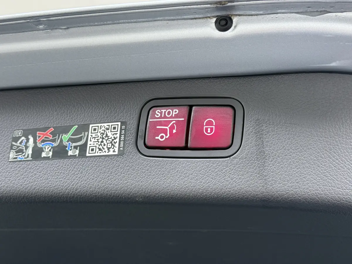 180 AMG Line | Pano Keyless Digital Memory 360 Camera