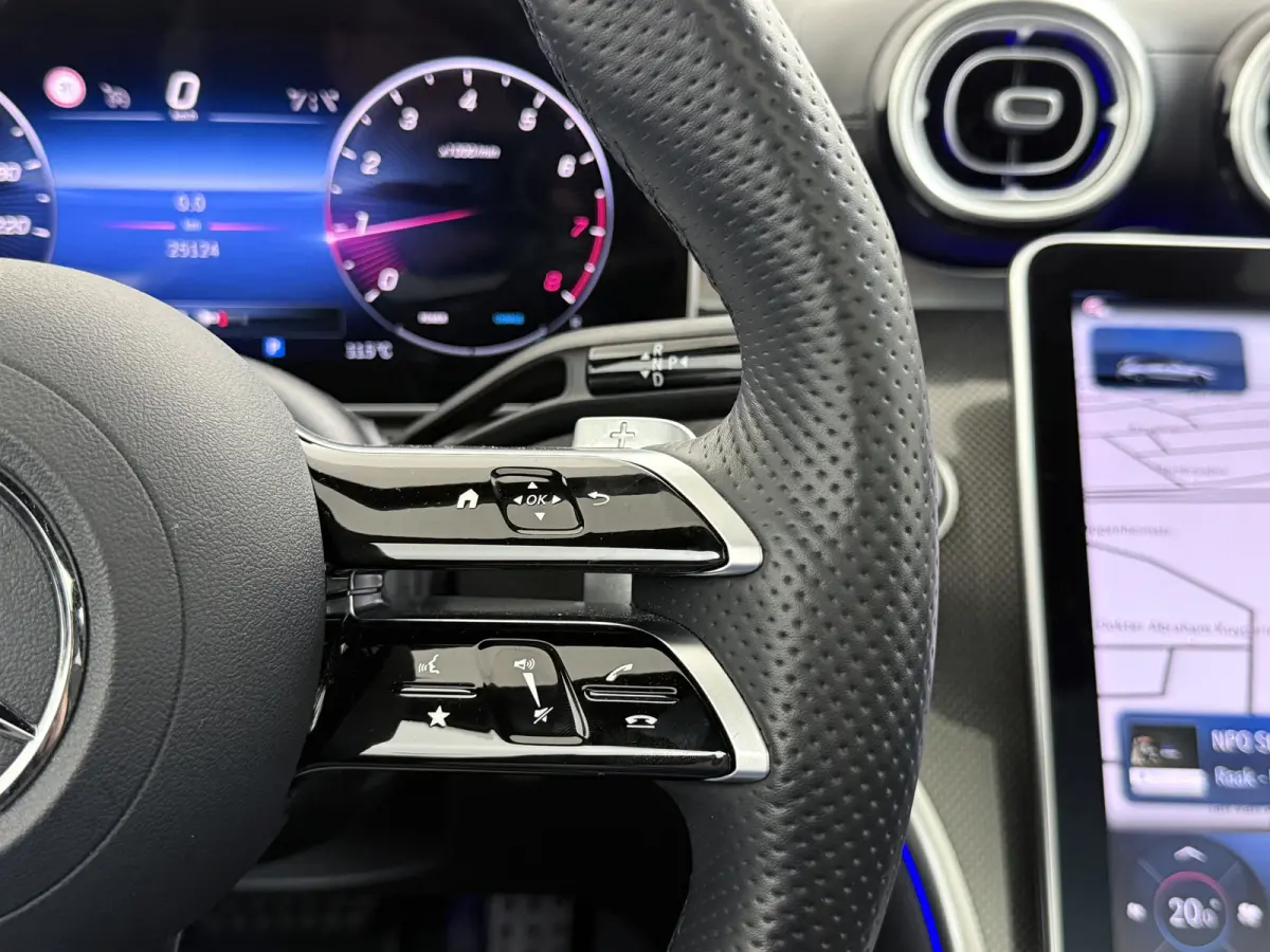 180 AMG Line | Pano Keyless Digital Memory 360 Camera