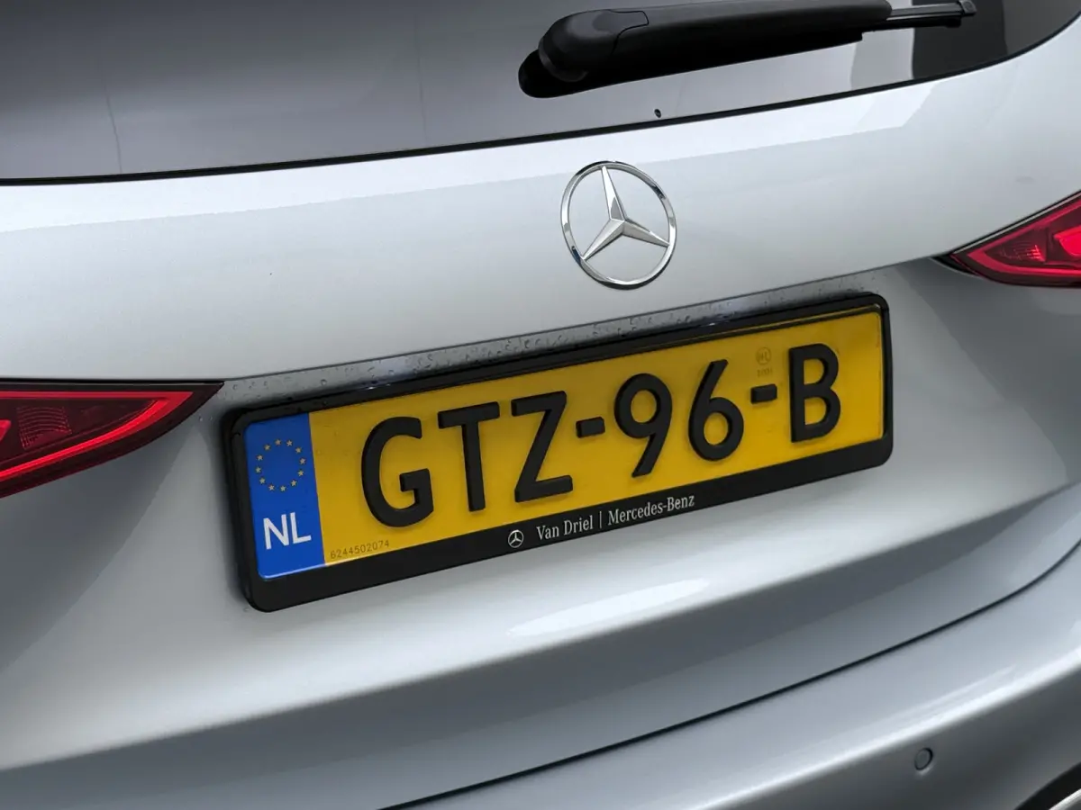 180 AMG Line | Pano Keyless Digital Memory 360 Camera