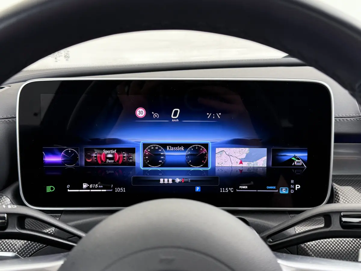 180 AMG Line | Pano Keyless Digital Memory 360 Camera