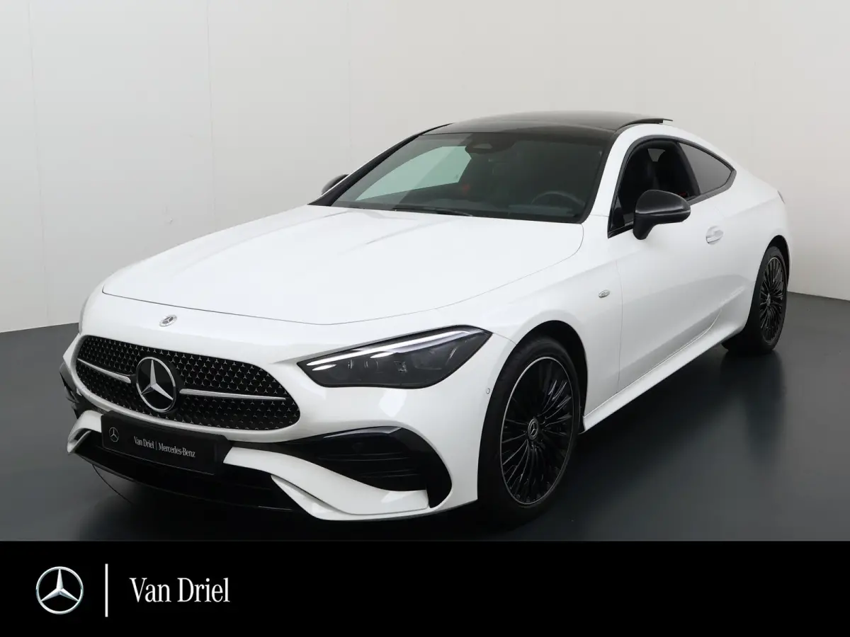 300 e AMG Line | Pano Night Camera