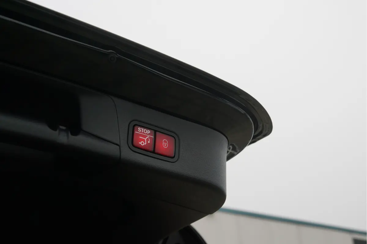 B 250 e AMG Line Night | Burmester Multibeam Keyless-Go Verwarmd Stuurwiel