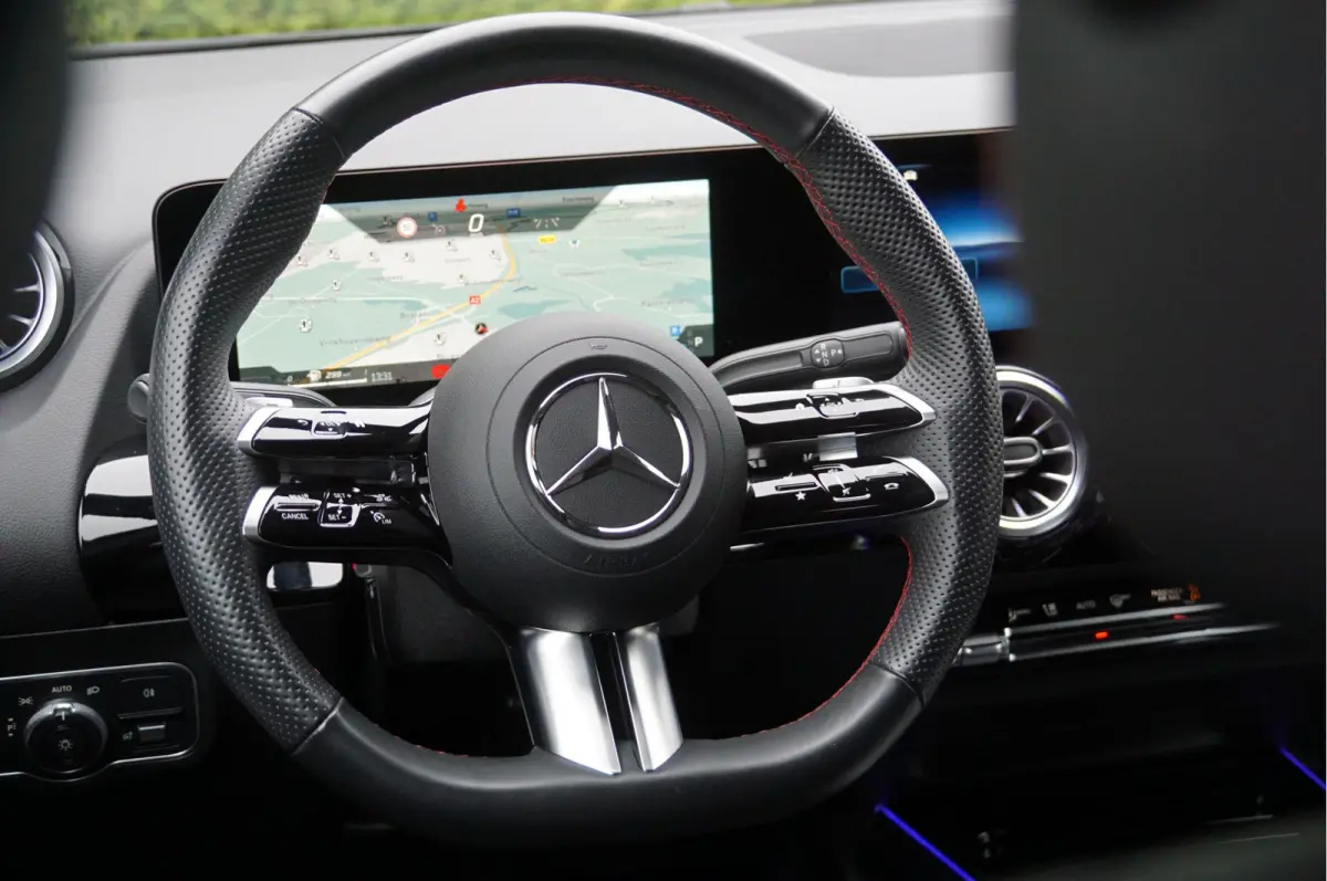 B 250 e AMG Line Night | Burmester Multibeam Keyless-Go Verwarmd Stuurwiel
