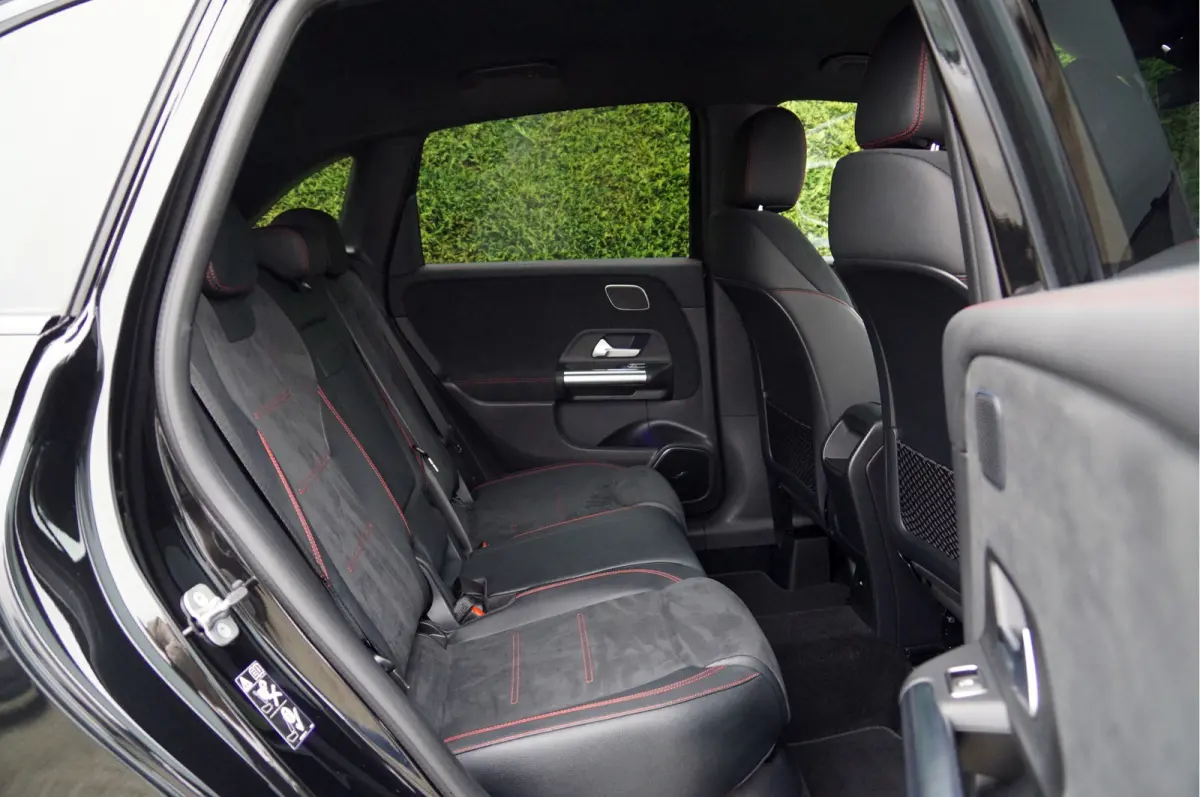 B 250 e AMG Line Night | Burmester Multibeam Keyless-Go Verwarmd Stuurwiel