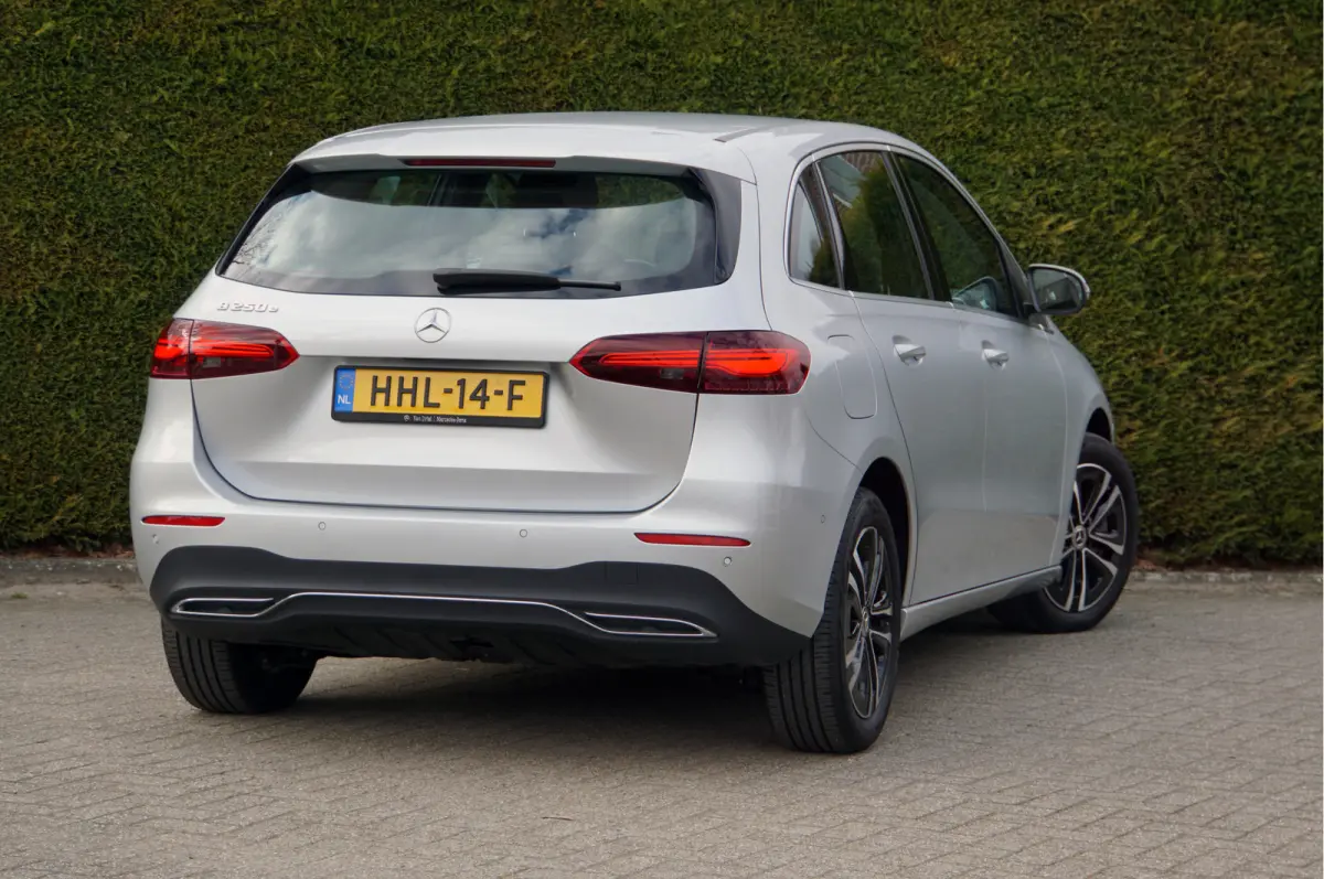 B 250 e Progressive Facelift | Verwarmd stuurwiel Camera Widescreen