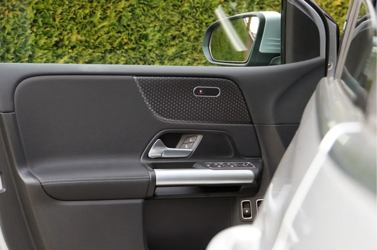 B 250 e Progressive Facelift | Verwarmd stuurwiel Camera Widescreen