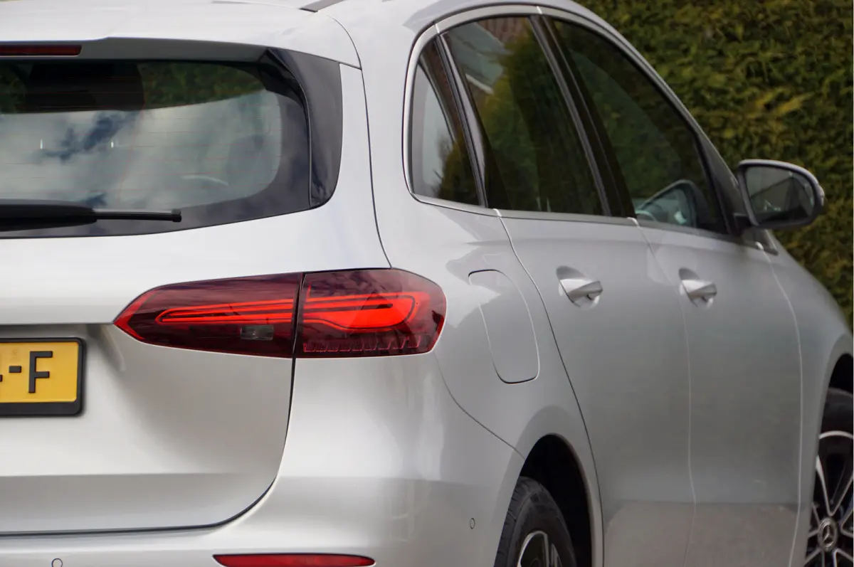 B 250 e Progressive Facelift | Verwarmd stuurwiel Camera Widescreen