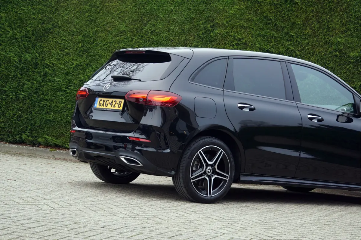 B 250 e AMG Line Facelift Night | Distronic Trekhaak Multibeam