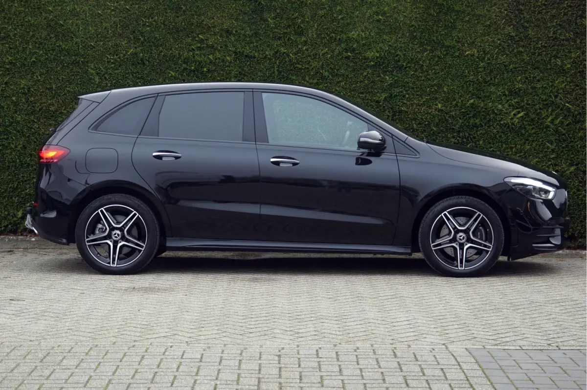 B 250 e AMG Line Facelift Night | Distronic Trekhaak Multibeam