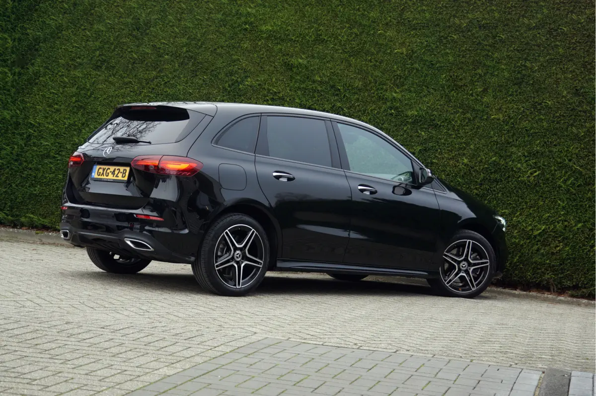 B 250 e AMG Line Facelift Night | Distronic Trekhaak Multibeam