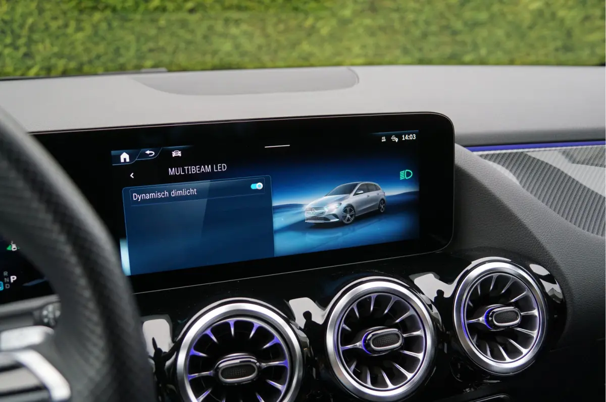 B 250 e AMG Line Facelift Night | Distronic Trekhaak Multibeam