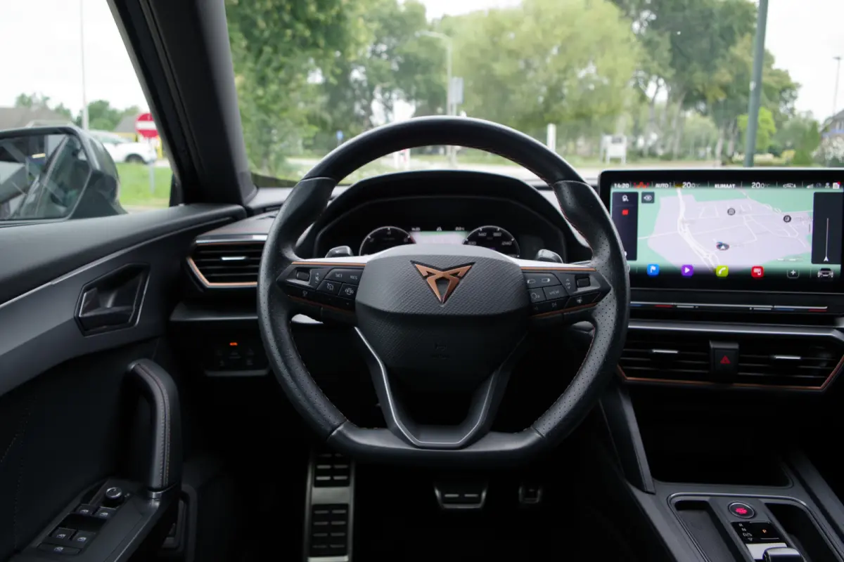 1.4 Plug-In Hybride *15 + Voorradig in diverse uitvoeringen*