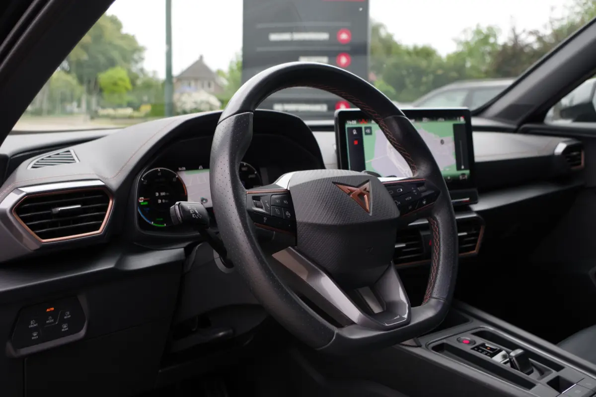 1.4 Plug-In Hybride *15 + Voorradig in diverse uitvoeringen*