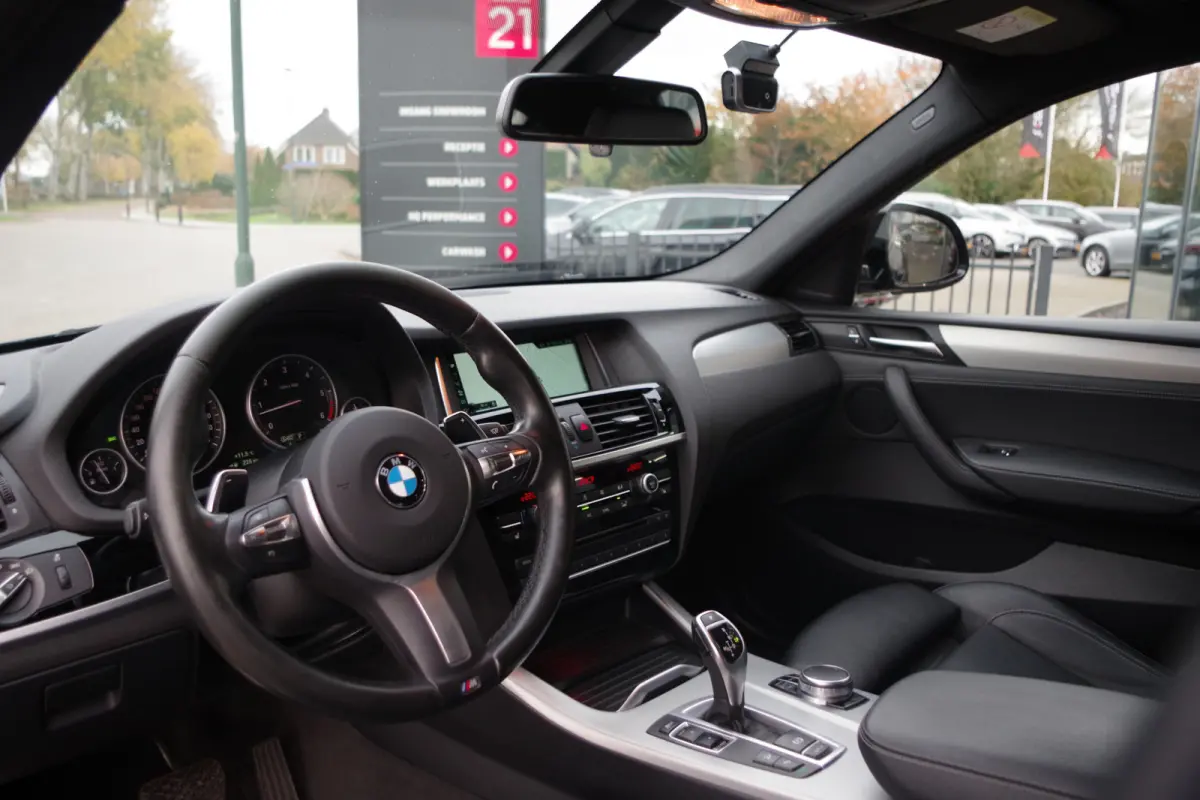 xDrive30d Centennial M-Sport High Executive, Camera, Leder, Xenon, Cruise Control