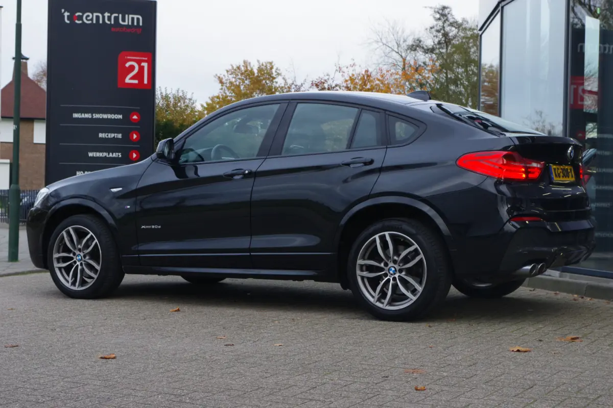xDrive30d Centennial M-Sport High Executive, Camera, Leder, Xenon, Cruise Control