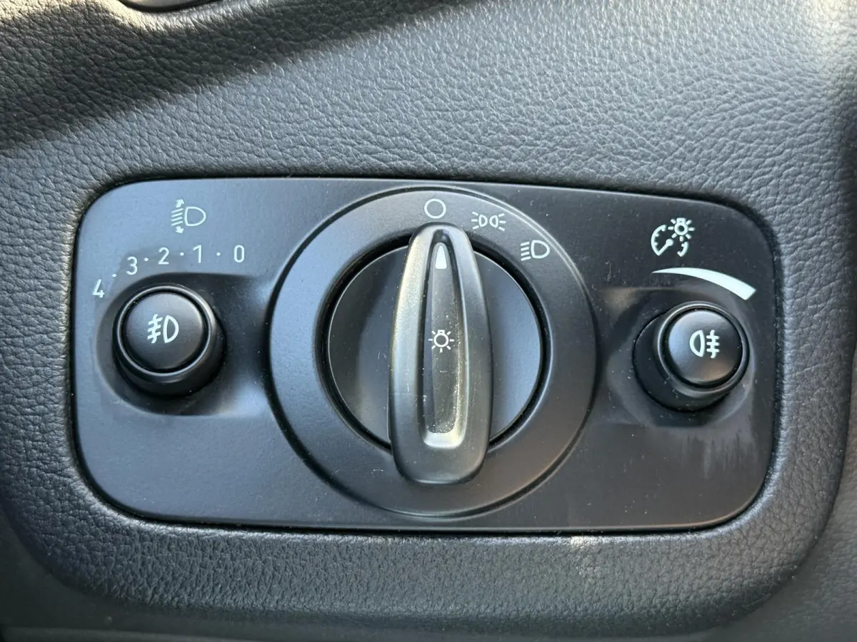 1.5 EcoBoost Trend Ultimate 2e Eigenaar,Navi,Dealer Onderhouden,Clima,Cruise,Apple Carplay/Android Auto,Pdc,6 Bak,120pkApk tot 07-2027
