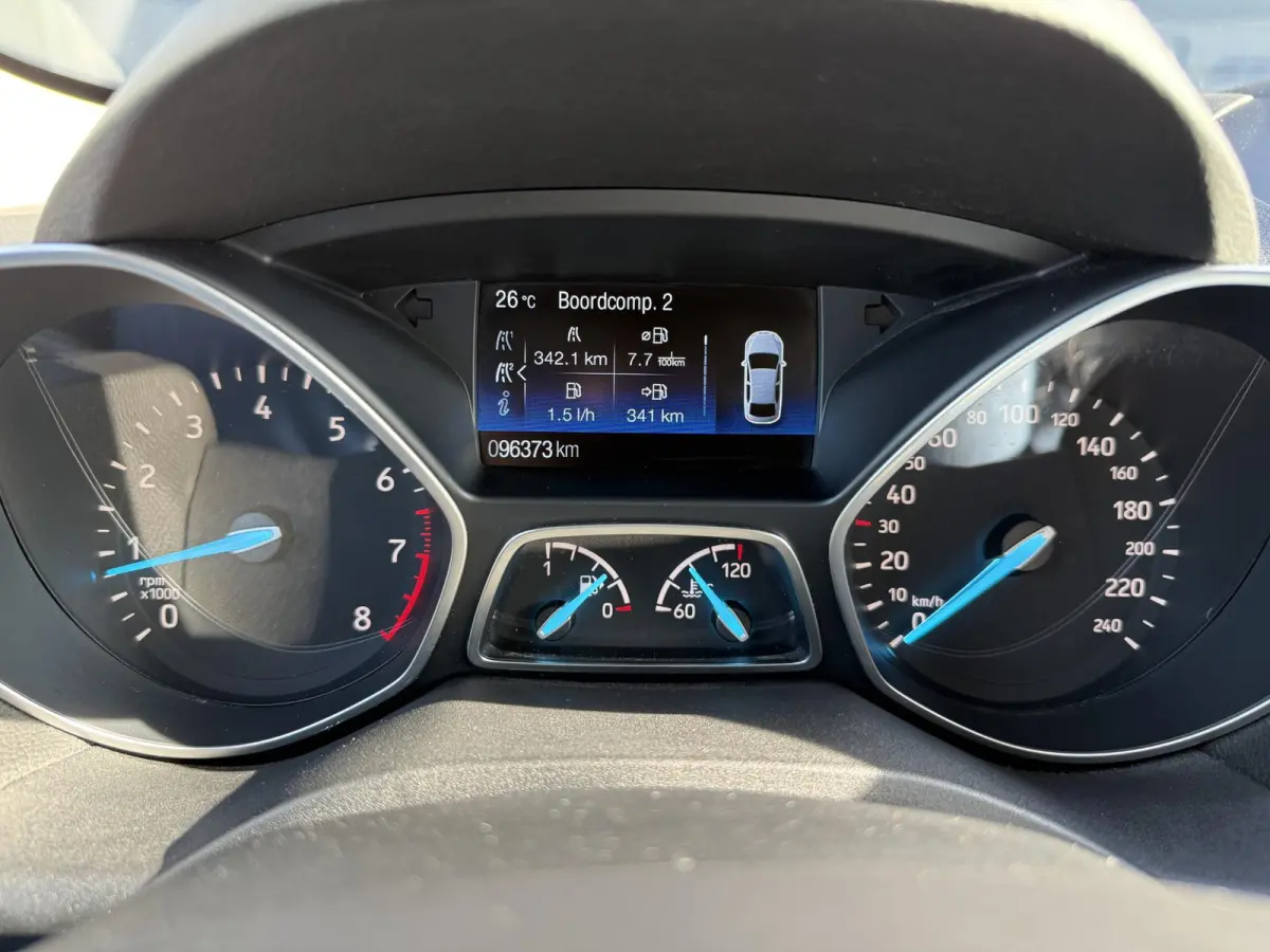 1.5 EcoBoost Trend Ultimate 2e Eigenaar,Navi,Dealer Onderhouden,Clima,Cruise,Apple Carplay/Android Auto,Pdc,6 Bak,120pkApk tot 07-2027