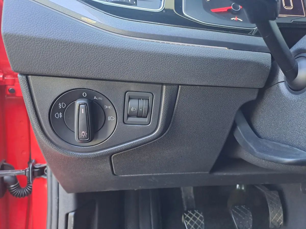 1.0 TSI Highline ECC | LM Velgen | Bluetooth