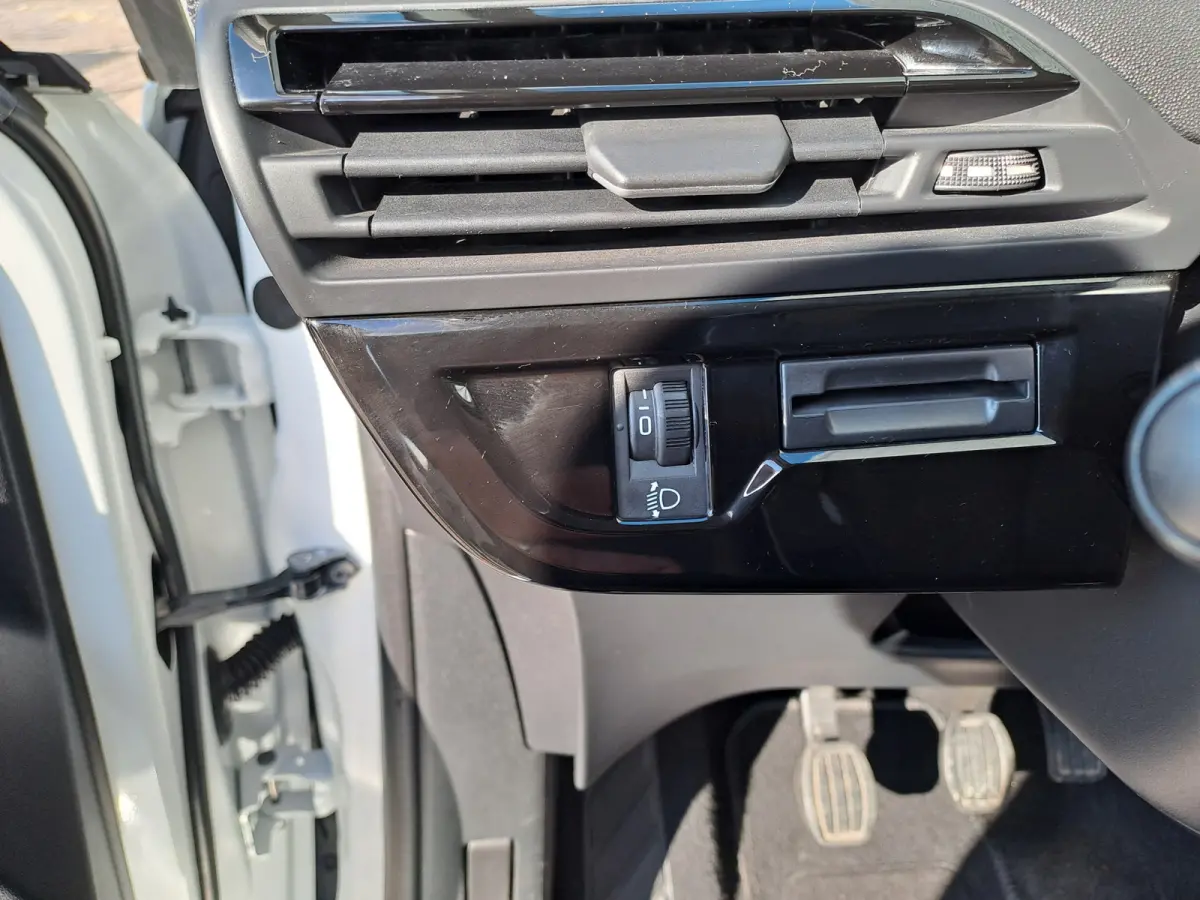 7 Persoons 1.2 PureTech | Clima | Cruise control | 3e zitrij | Bluetooth | 7 - ZITTER | 7 - PERSONEN