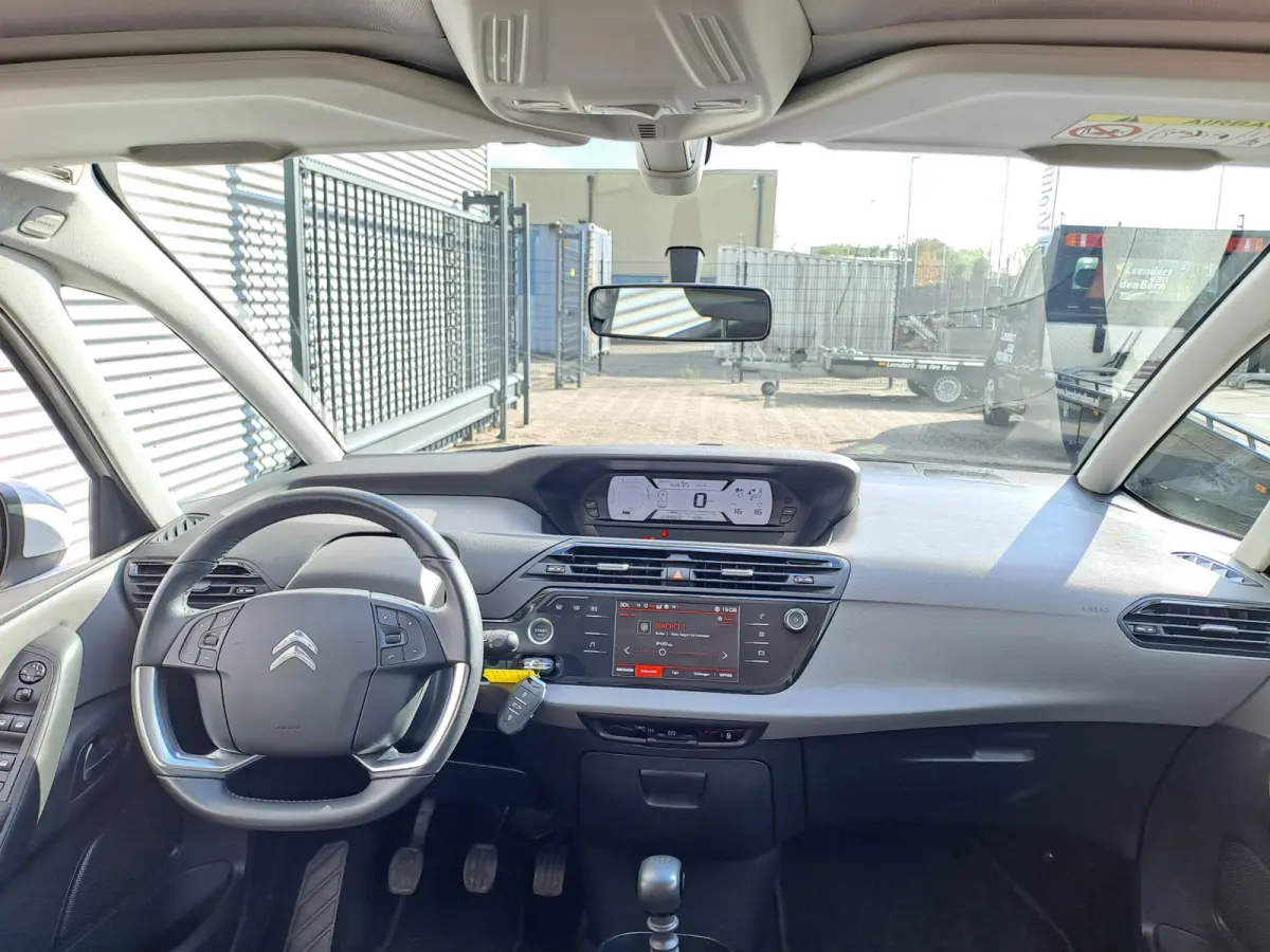7 Persoons 1.2 PureTech | Clima | Cruise control | 3e zitrij | Bluetooth | 7 - ZITTER | 7 - PERSONEN