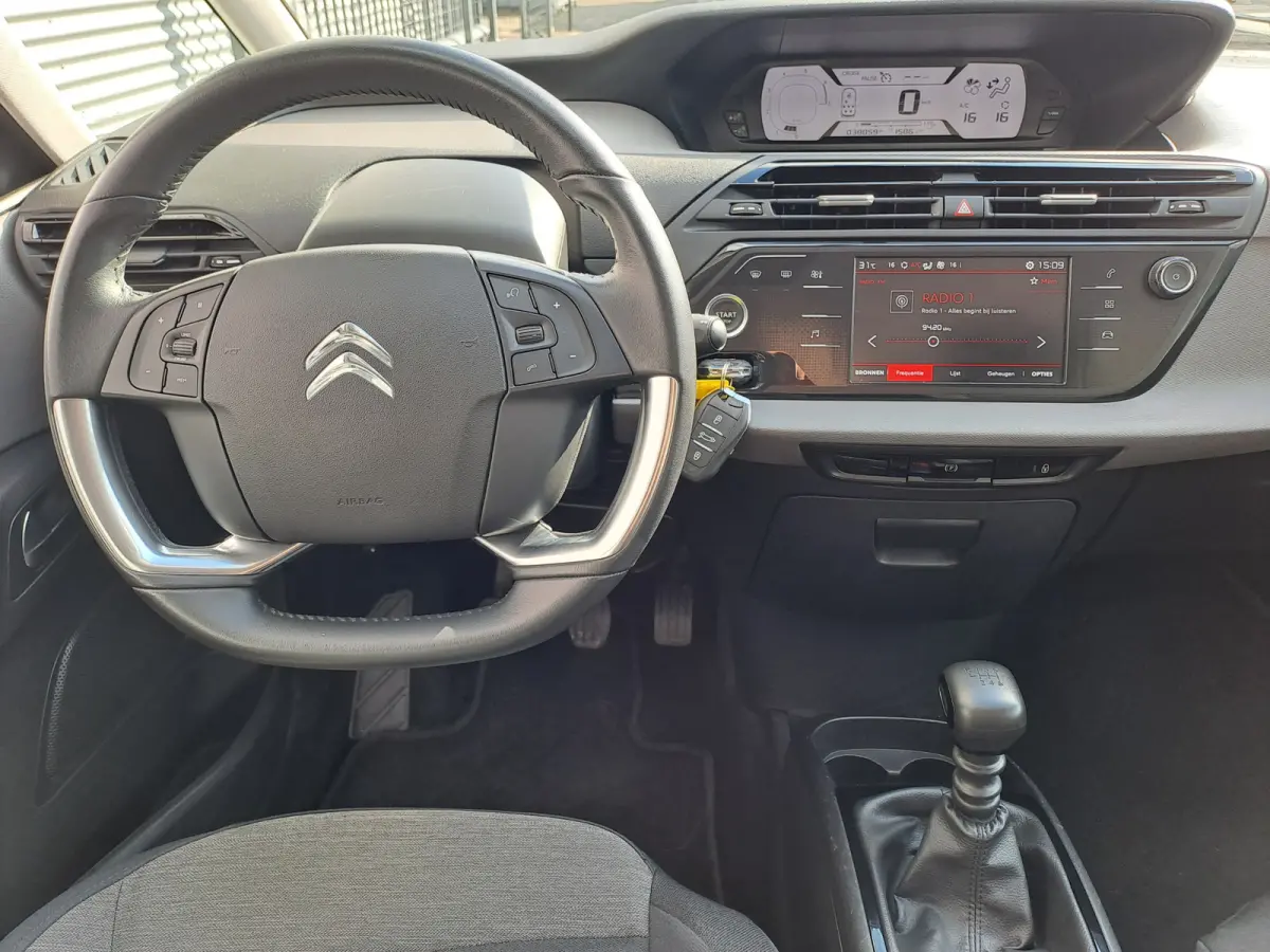 7 Persoons 1.2 PureTech | Clima | Cruise control | 3e zitrij | Bluetooth | 7 - ZITTER | 7 - PERSONEN