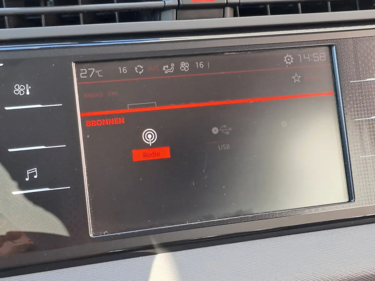 7 Persoons 1.2 PureTech | Clima | Cruise control | 3e zitrij | Bluetooth | 7 - ZITTER | 7 - PERSONEN