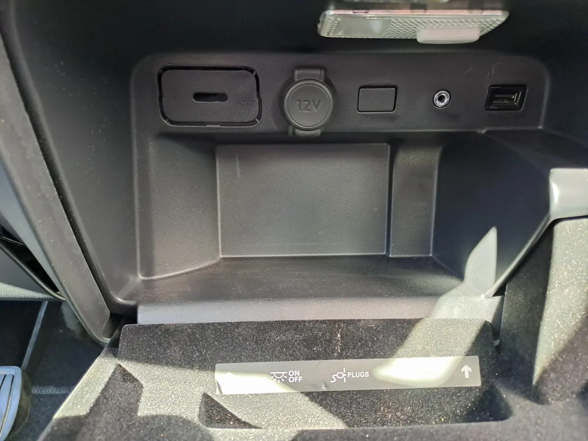 7 Persoons 1.2 PureTech | Clima | Cruise control | 3e zitrij | Bluetooth | 7 - ZITTER | 7 - PERSONEN