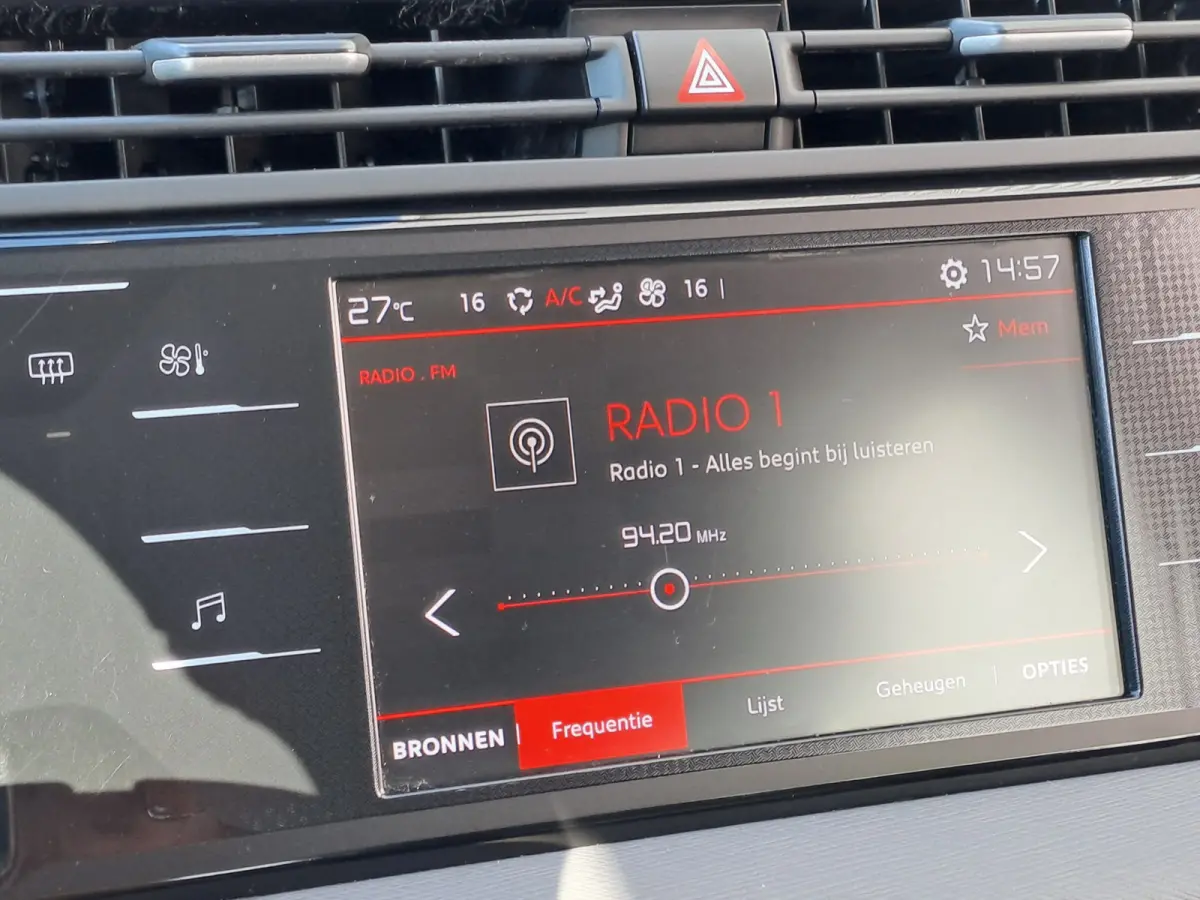 7 Persoons 1.2 PureTech | Clima | Cruise control | 3e zitrij | Bluetooth | 7 - ZITTER | 7 - PERSONEN