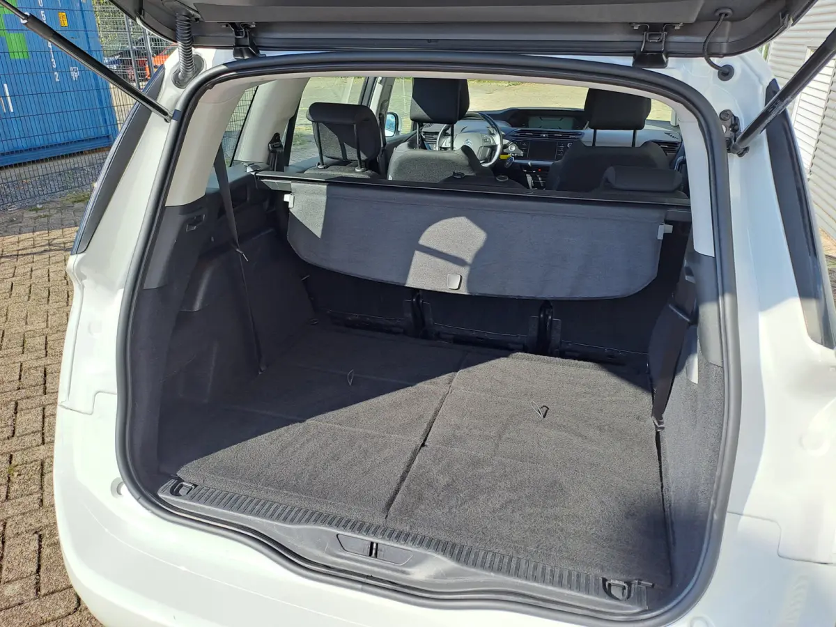 7 Persoons 1.2 PureTech | Airco | Cruise control | 3e zitrij | Bluetooth | 7 - ZITTER | 7 - PERSONEN