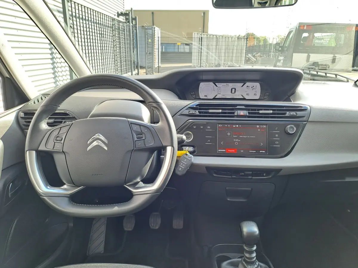 7 Persoons 1.2 PureTech | Clima | Cruise control | 3e zitrij | Bluetooth | 7 - ZITTER | 7 - PERSONEN