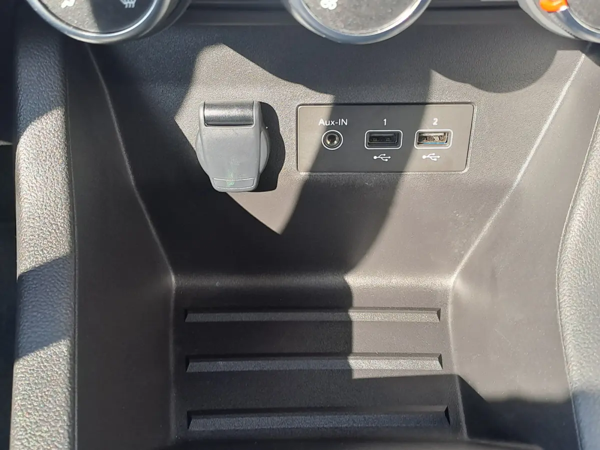 1.0 TCe 90 Equilibre | Navi | Cruise | Apple Carplay/Android Auto