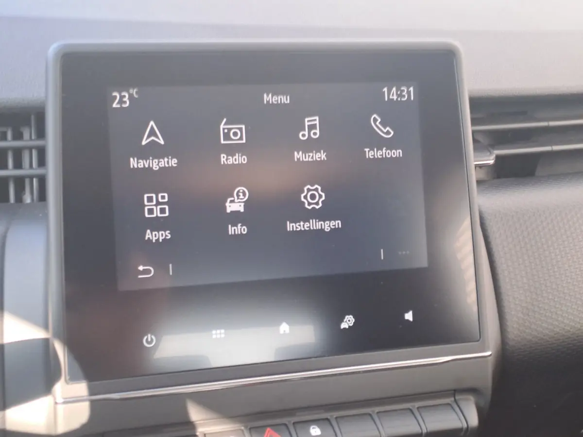 1.0 TCe 90 Equilibre | Navi | Cruise | Apple Carplay/Android Auto